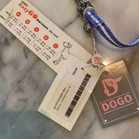 NEW DOGO 24” Small Dog Leash, Pineapple Blue, Never Used, Tags Still On - Picture 2 of 3